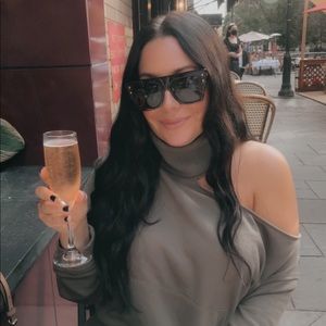 Meet your Posher, Lisa